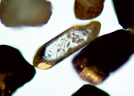 kristal-zand-insluitsels-nquist-thumbnail